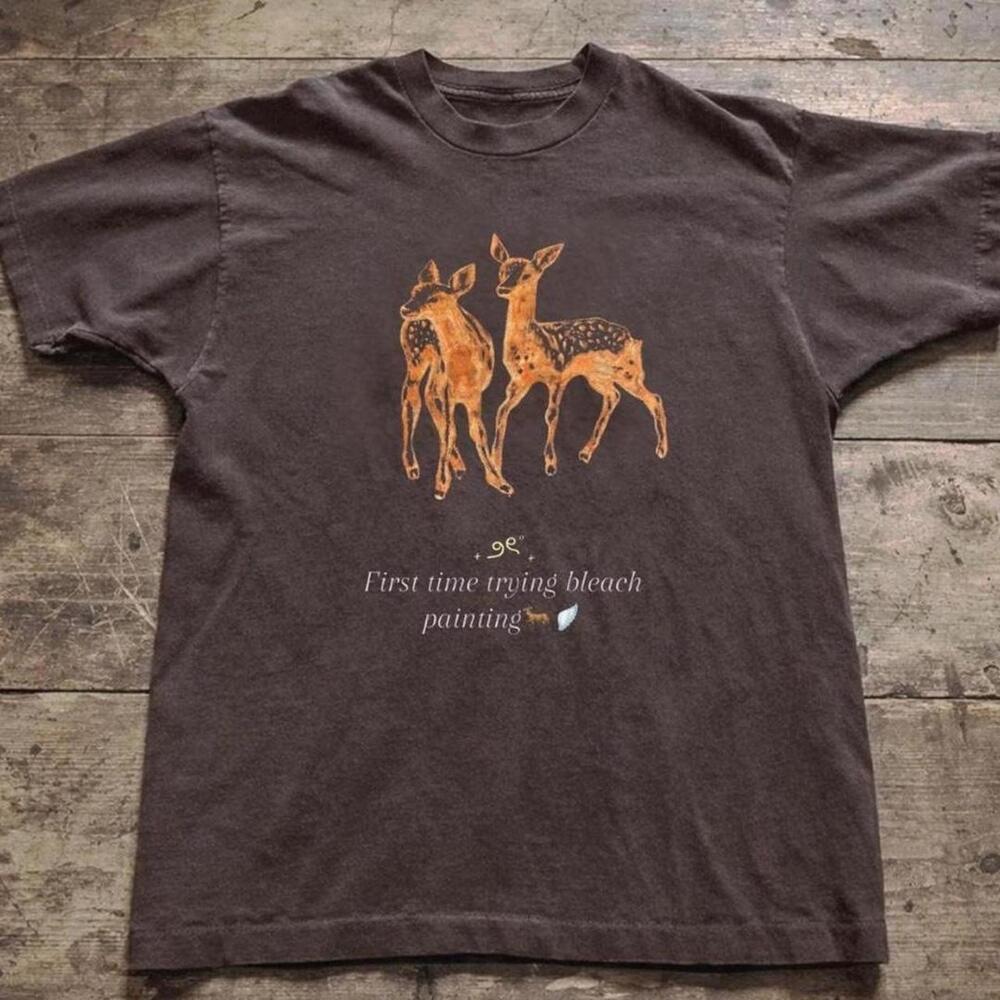 Gildan Men Brown T-Shirt Brown Deer Graphic Tee